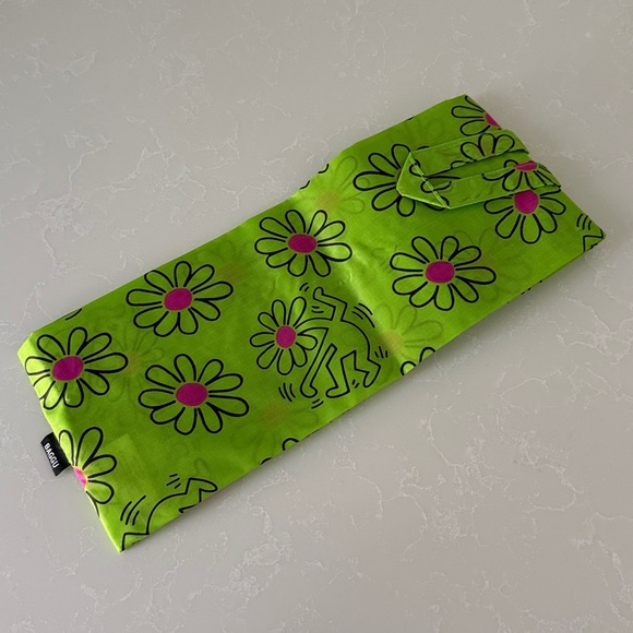 NWOT Baggu x Keith Haring Medium 3D Zip Pouch - Picture 3 of 6